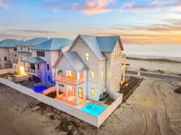 FL(PCB) - Hadley's Haven - 5948 Gulf Drive